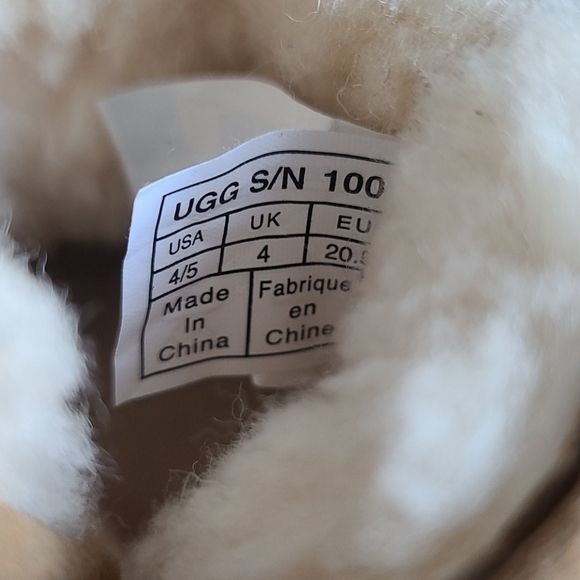 Baby UGG boots - Picture 5 of 6